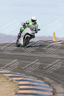 media/Nov-16-2025-Race Pace (Sun) [[8c5fa54630]]/Verified Riders/1-Turns 9 and 10 (925am)/